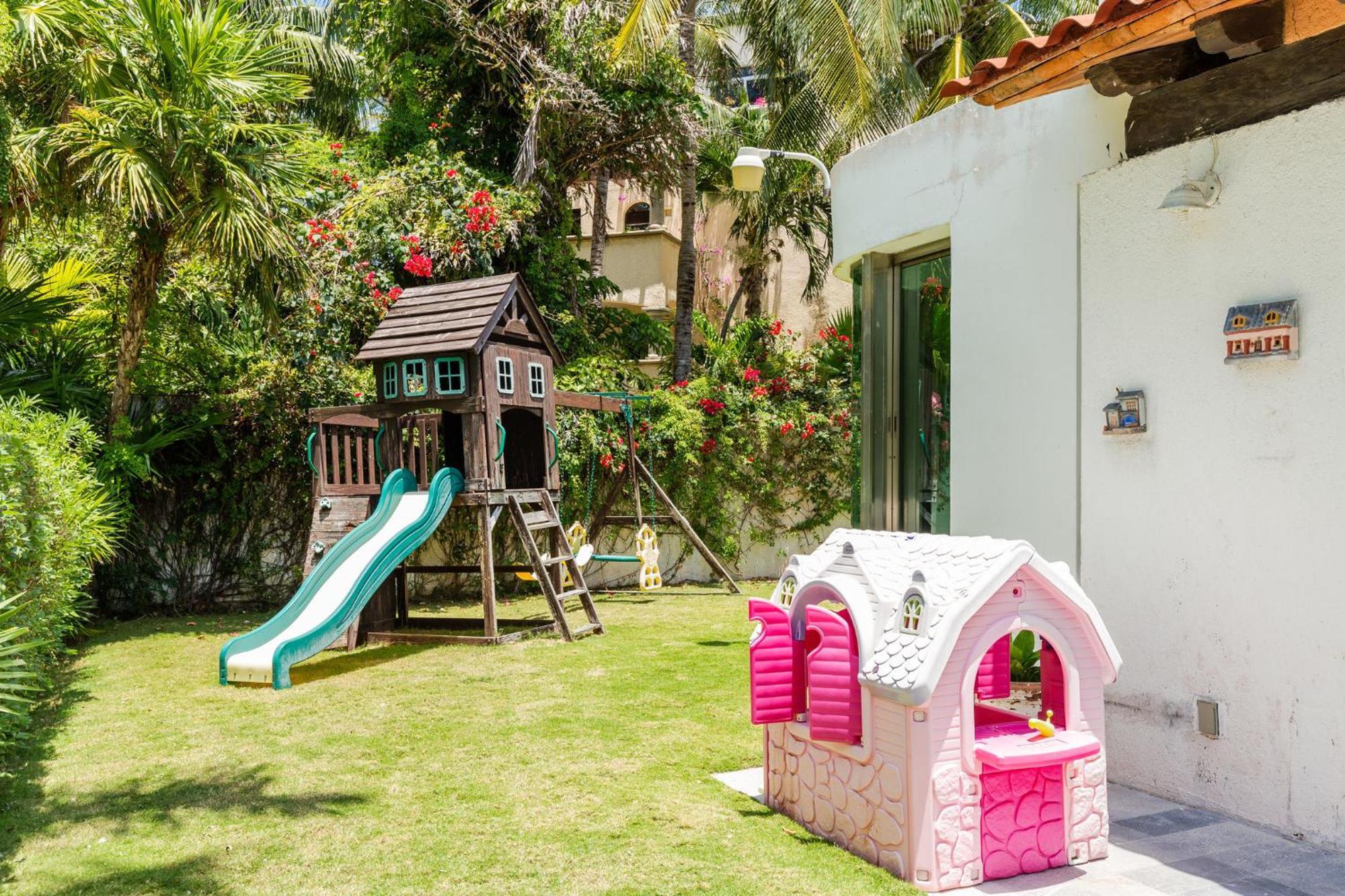 Large House - Walking To Beach - 10 Guests! 칸쿤 외부 사진